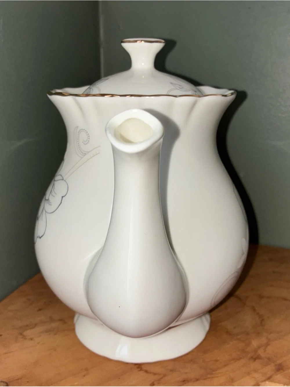 Elegant Cream Floral Porcelain Teapot with Gold Trim